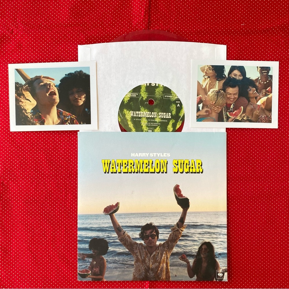 HARRY STYLES Watermelon
Sugar. 7" Vinyl Single. Red Limited Edition
RARE - Picture 9 of 13